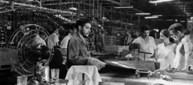 El Che construyendo el socialismo El Che construyendo el socialismo