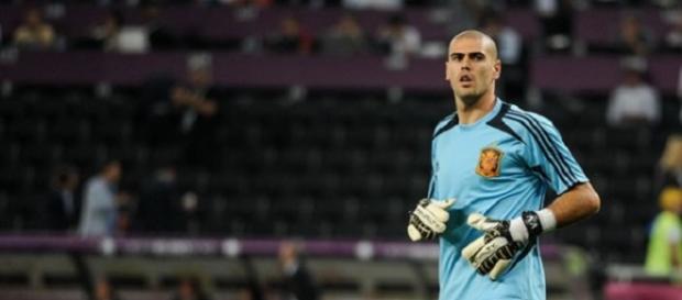 Víctor Valdes podría volver a la liga española Víctor Valdes podría volver a la liga española