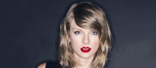 Taylor Swift é a rainha do instagram. Taylor Swift é a rainha do instagram.