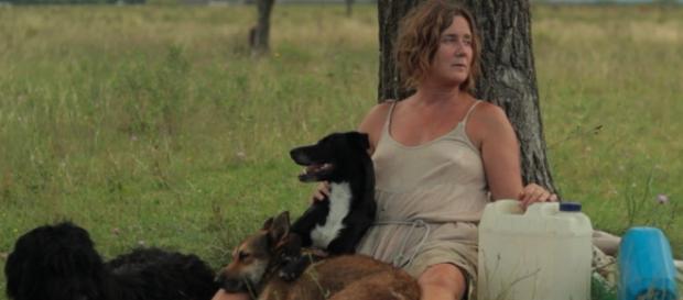Verónica Llinás es "La mujer de los perros" Verónica Llinás es "La mujer de los perros"
