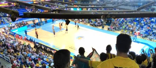 Partido de baloncesto de la liga Partido de baloncesto de la liga