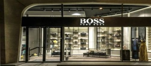 Un negozio della griffe Hugo Boss