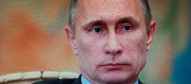 Daesh: diplomatie silencieuse et active de Poutine Daesh: diplomatie silencieuse et active de Poutine