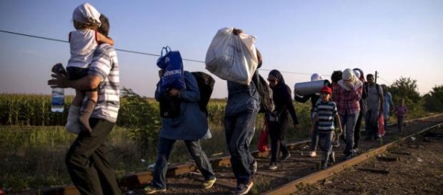 A chegada dos refugiados (Foto: Divulgação/Exame) A chegada dos refugiados (Foto: Divulgação/Exame)