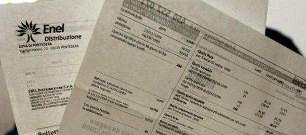 Luce: Mercato tutelato, via dal 2018 Luce: Mercato tutelato, via dal 2018