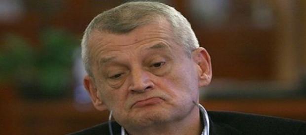 Sorin Oprescu, reţinut de DNA pentru mită Sorin Oprescu, reţinut de DNA pentru mită