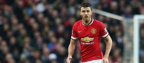 Michael Carrick playing for Manchester United