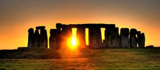 Immagine del complesso di Stonehenge Immagine del complesso di Stonehenge