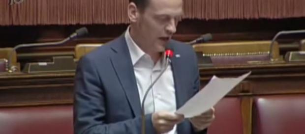 M5S contro riforma Renzi: Luigi Gallo M5S contro riforma Renzi: Luigi Gallo