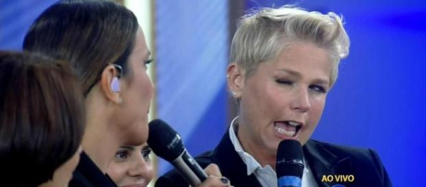 Xuxa fez diversas brincadeiras com Ivete Sangalo Xuxa fez diversas brincadeiras com Ivete Sangalo