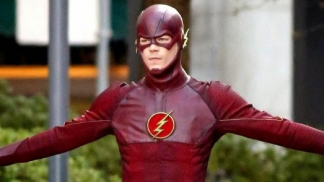 The Flash &egrave; interpretato da Grant Gustin