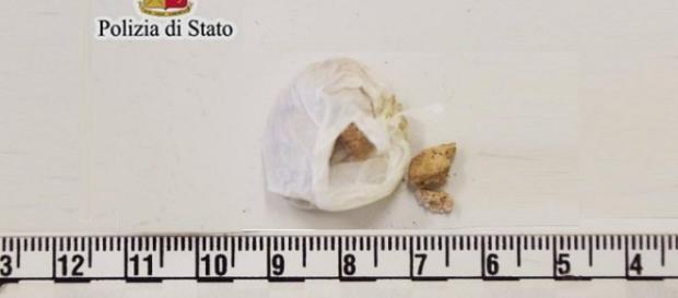 Caltanissetta, la droga sequestrata dalla polizia Caltanissetta, la droga sequestrata dalla polizia