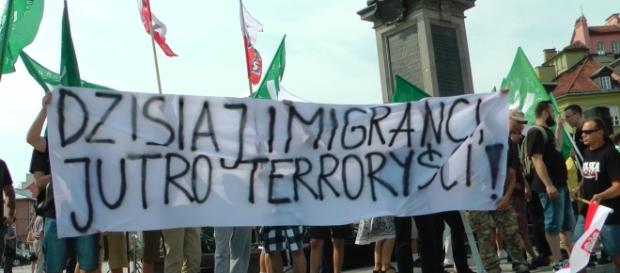 Demonstracja antyimigrancka w Warszawie Demonstracja antyimigrancka w Warszawie