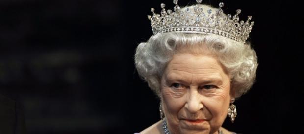 Il regno della regina Elisabetta Il regno della regina Elisabetta