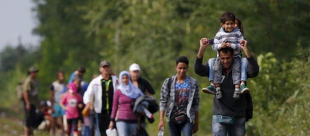 migranti in ungheria per arrivare in germania migranti in ungheria per arrivare in germania