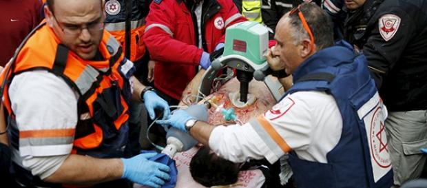 Tiroteio deixa ao menos 2 mortos em Tel Aviv Tiroteio deixa ao menos 2 mortos em Tel Aviv