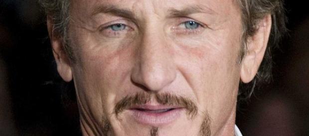 El actor Sean Penn entrevista a "El Chapo" El actor Sean Penn entrevista a "El Chapo"