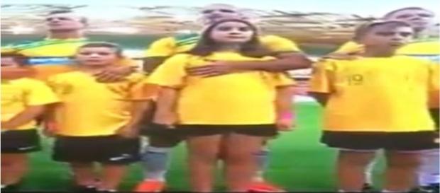 Il calciatore in questione dura il gesto Il calciatore in questione dura il gesto
