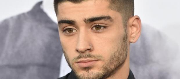Zayn Malik e 1D estão em guerra Zayn Malik e 1D estão em guerra