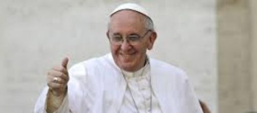 Un'immagine sorridente di Papa Francesco