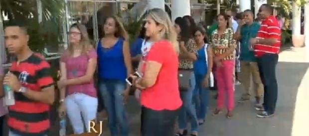 Filas de Os Dez Mandamentos - Reprodução: Record Filas de Os Dez Mandamentos - Reprodução: Record