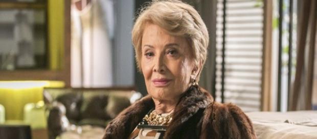 Glória Menezes (Stelinha) em cena da novela Glória Menezes (Stelinha) em cena da novela