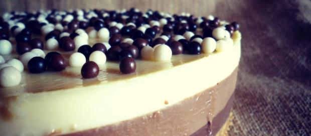 Tarta tres chocolates sin gluten y sin lactosa. Tarta tres chocolates sin gluten y sin lactosa.
