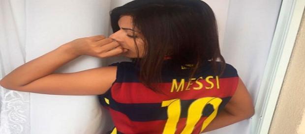 A beldade confessou torcer pelo Barça A beldade confessou torcer pelo Barça