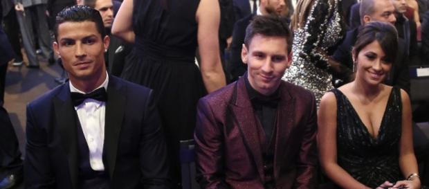 Cristiano Ronaldo e Lionel Messi na gala da FIFA Cristiano Ronaldo e Lionel Messi na gala da FIFA