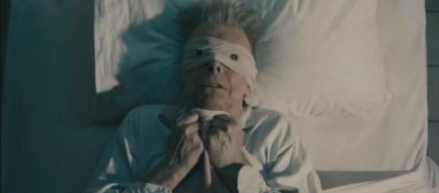 Fotograma de 'Lazarus', de David Bowie Fotograma de 'Lazarus', de David Bowie