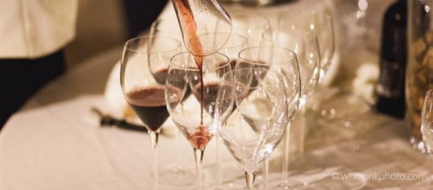 How to choose wine at restaurant (Libiamo) How to choose wine at restaurant (Libiamo)