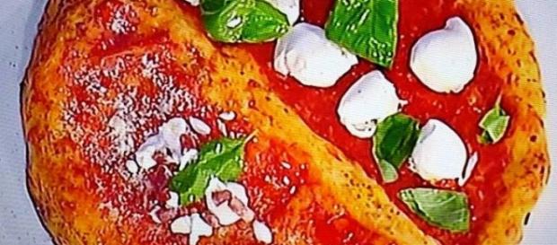 La pizza metà e metà di Gino Sorbillo La pizza metà e metà di Gino Sorbillo
