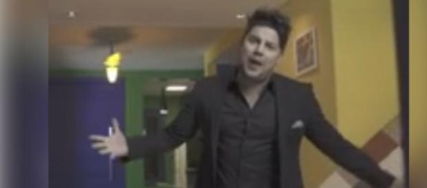Novo clipe de Thiago Servo é surpreendente Novo clipe de Thiago Servo é surpreendente