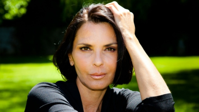 Marina verrà scoperta grazie a Sandro?