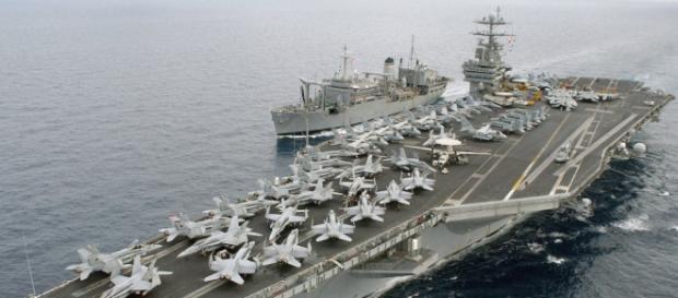Due navi USA in acque territoriali iraniane Due navi USA in acque territoriali iraniane