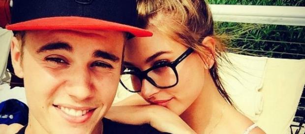 Justin Bieber e Hailey Baldwin, sua amiga Justin Bieber e Hailey Baldwin, sua amiga