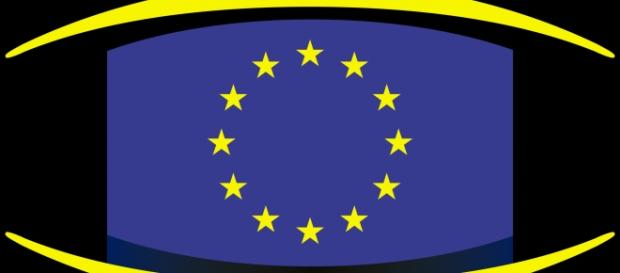 Oko Komisji Europejskiej prześwietli PiS Oko Komisji Europejskiej prześwietli PiS