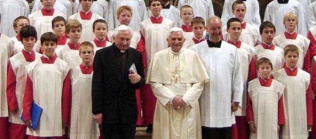 Abusi ai bambini dell coro di Ratisbona. Abusi ai bambini dell coro di Ratisbona.