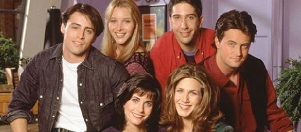 El cast de Friends en una imagen promocional El cast de Friends en una imagen promocional