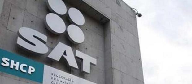 El SAT no te deja ni siquiera ir al baño El SAT no te deja ni siquiera ir al baño