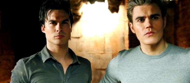 The Vampire Diaries: Damon e Stefan The Vampire Diaries: Damon e Stefan