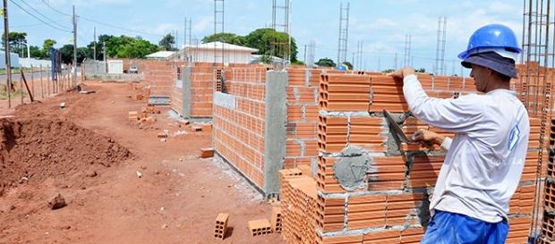 Dízimo para construir casas para os fieis Dízimo para construir casas para os fieis
