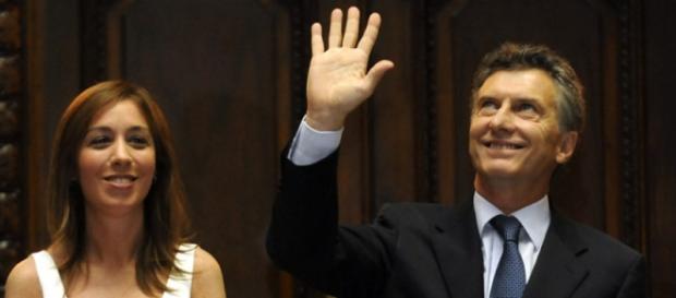 Vidal se endeuda; Macri vende mitad de Vaca Muerta Vidal se endeuda; Macri vende mitad de Vaca Muerta