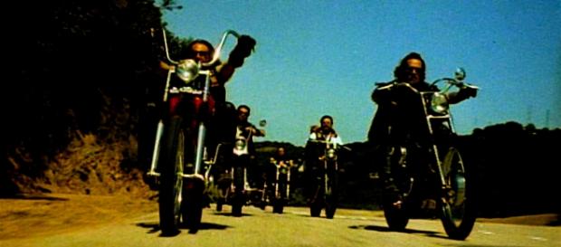 Symbolbild: Gruppe von Motorradfahrern Symbolbild: Gruppe von Motorradfahrern