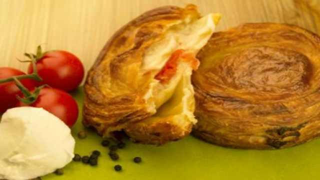 Ricetta tradizionale del rustico salentino