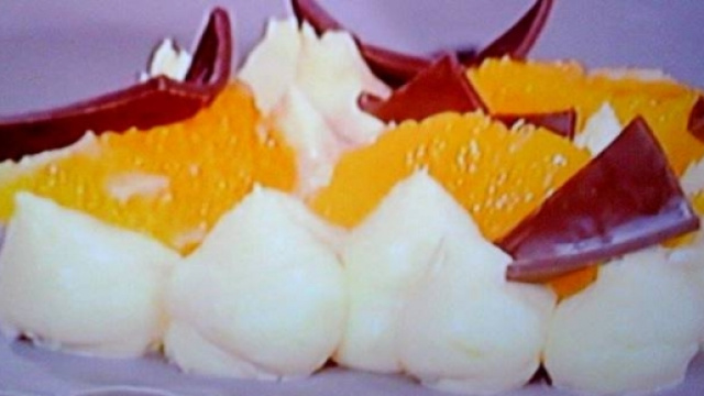 Torta mousse al cioccolato e arancia