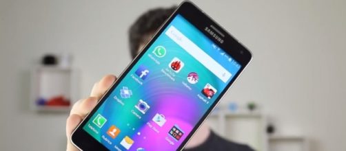Samsung Galaxy A7, prezzi al 17 gennaio 2016