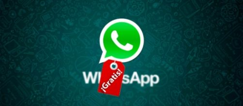 WhatsApp: sparisce l'abbonamento annuale