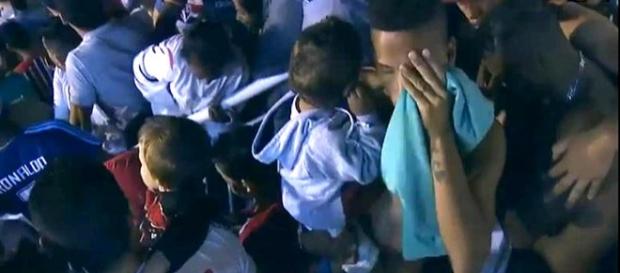 Briga envolve torcida do São Paulo em Mogi Briga envolve torcida do São Paulo em Mogi