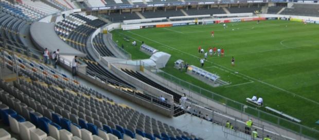 FC Porto joga este domingo em Guimarães. FC Porto joga este domingo em Guimarães.